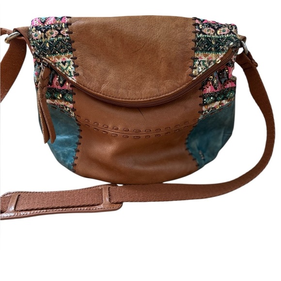 The Sak Women's Handbag Purse Tan Leather Crossbody Beaded Patchwork Bag. - Picture 1 of 14